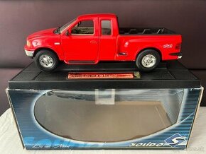 1:18 Mira (Solido), Ford - 1
