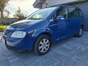 VW TOURAN - 1.9 TDI - 7 miestne - automat - Webasto