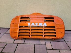 Tatra 148 maska