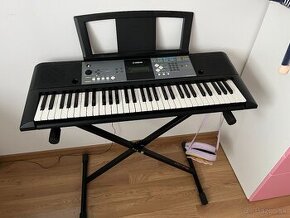 Keyboard Yamaha E233