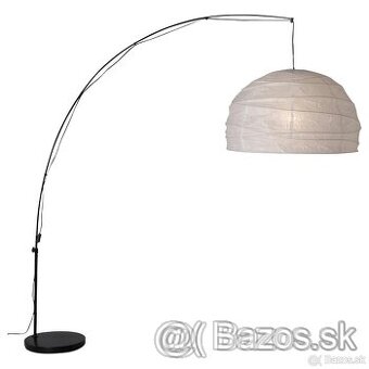 Oblúková lampa s oceľovým podstavcom