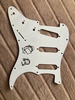 Pickguard na Strat - Aj výmena