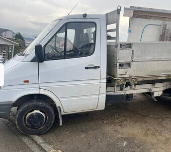 Mercedes benz sprinter valnik trojstrany sklapač