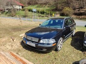 Predám rospredam Volvo V40 1.9tdi - 1