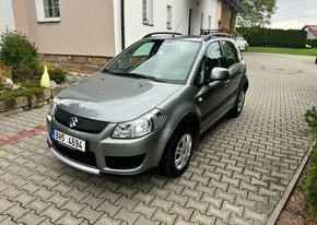 Suzuki SX4 1,6i , 4x4 Top stav naj.:62000 benzín manuál