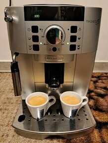 Automatický kávovar DeLonghi Magnifica S ECAM 22.110.S