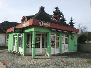 Obchodné priestory s gastro prevádzkou v centre - 1