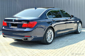 BMW 750Li xDrive