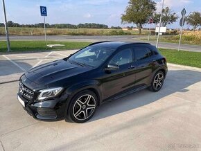 Mercedes-Benz GLA 250 A/T