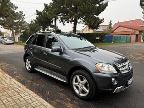 Predam Mercedes ML 550 AMG V8 .1.majiteľ