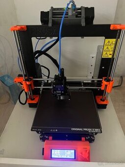 PRUSA MK3s + MMU2s + box