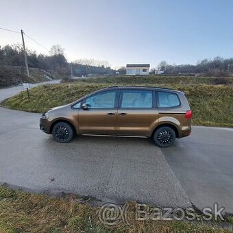 Predám Seat alhambra 2.0 tdi 103kw 7 mistne - 1