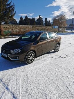 Lada Vesta 1,6 benzín