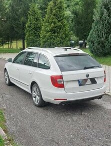 Skoda Superb 3.6 FSI V6 191kw Combi 4x4 DSG Facelift - 1