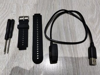 Garmin Forerunner 235, 230 remienok + nabijaci kabel