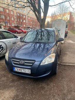 Kia ceed sw Benzin LPG - 1