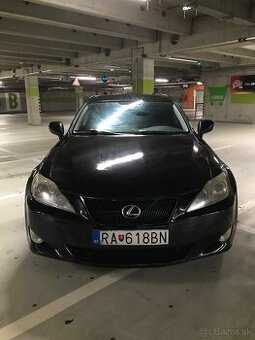 Lexus is220d