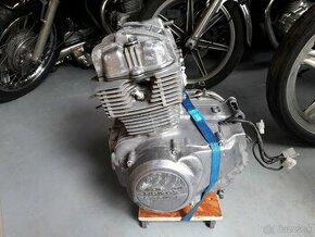 Motor Honda CM 400T, CB 400N /T, CB 250N - 1