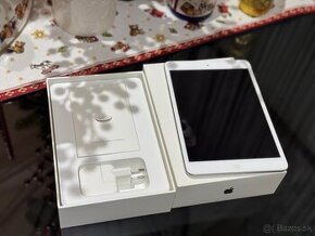 iPad MINI 2 16 GB silver / white