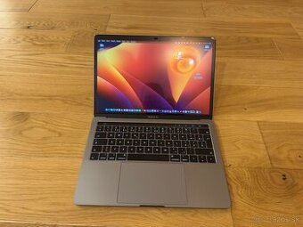 Predám MacBook pro - 1