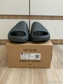 Yeezy Slide Granite