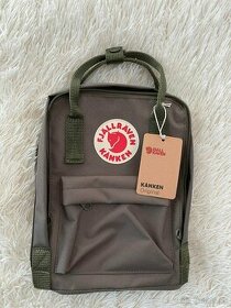 Batoh Fjällräven Kanken military zelený 7L