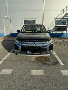 Mitsubishi Outlander 2.2 di-d