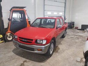 Mitsubishi L200/ Isuzu TF Double-Cab