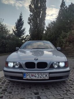 BMW 523i e39 len 119789km, manual, origo stav