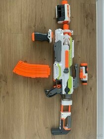 Predám nerf zbraň NERF MODULUS ESC - 1