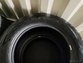 265/60 R18 - 1