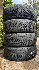 ❄️zimné pneu 205/55 r16 Vredestein