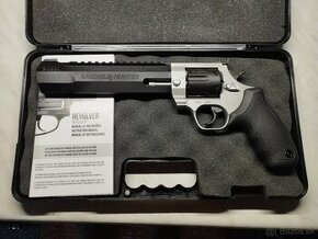 Taurus RAIGING&HUNTER 44 Magnum - 1