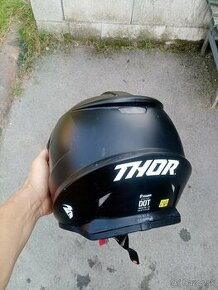 Prilba Thor