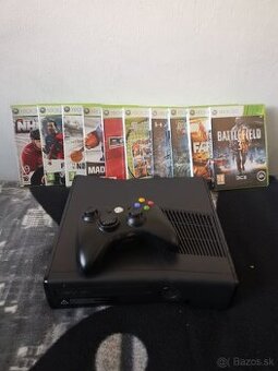 Xbox 360 Slim + 10 hier