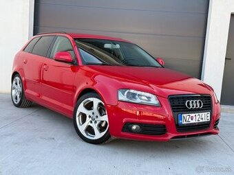 AUDI A3 1.4 TFSI S-LINE S-TRONIC ( AUTOMAT )