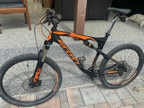 Scott spark 740 XL 27,5 celoodpruzeny