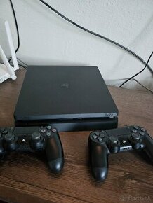 Predám PS4 SLIM 500GB+ 2 ovládače - 1