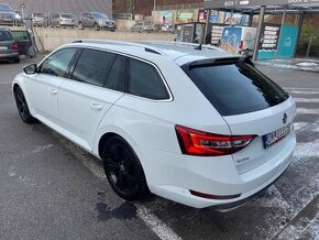 Škoda Superb 3 combi Laurin & Klement 206kw TSI