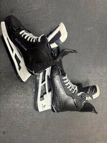 Bauer supreme shadow