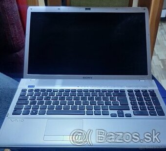 Sony vaio PCG-81212M