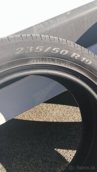 4 x letné pneumatiky  Pirelli 235/50/ R 19