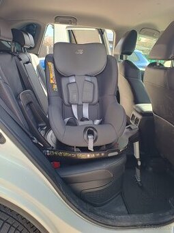 Britax Römer Dualfix M i-Size