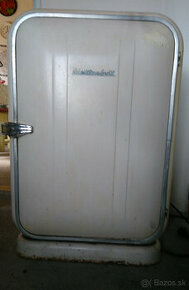starožitná (retro) chladnička ElektroSvit 40 l