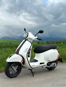 Vespa 125 GTS SuperSport 2023