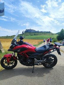 HONDA NC750X DCT