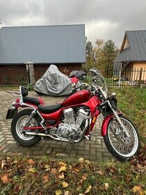 Suzuki Intruder 800 ccm - 1