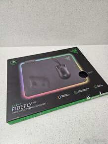 Razer Firefly V2 podlozka pod mys