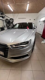 Audi A6 Quatro 2015, AA sedan