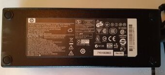 Original HP AC Adapter/nabijacka/zdroj pre notebook